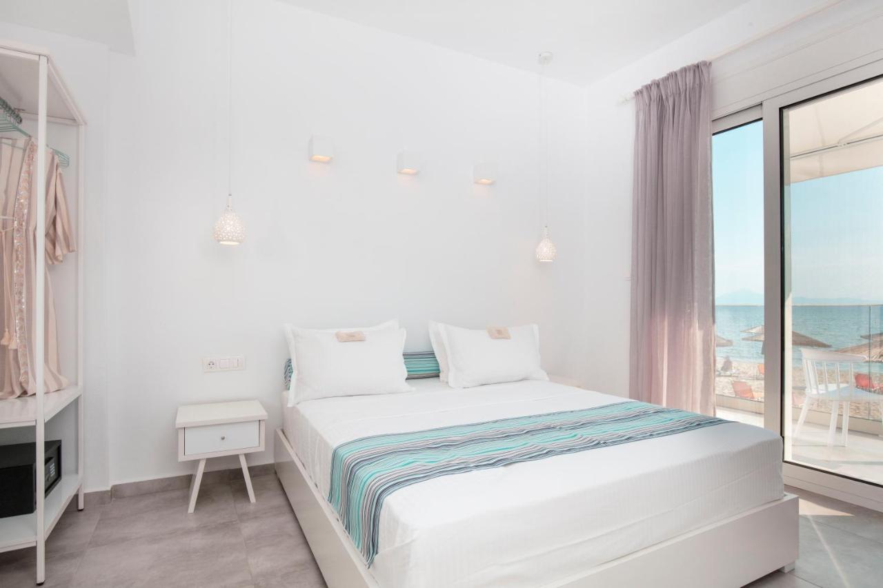 Mr & Mrs K Bianco Hotel Potos Ngoại thất bức ảnh